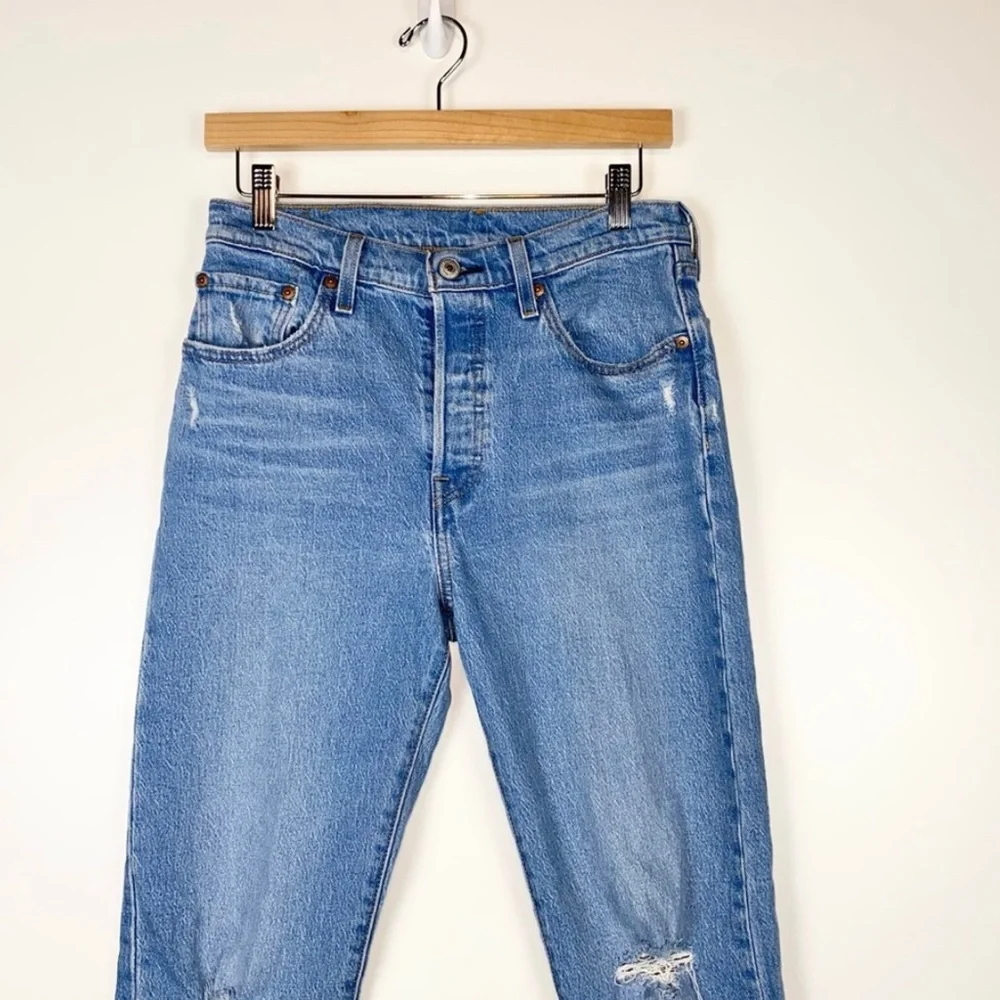 Levi’s Wedgie Icon Jeans in Truth Unfolds 28